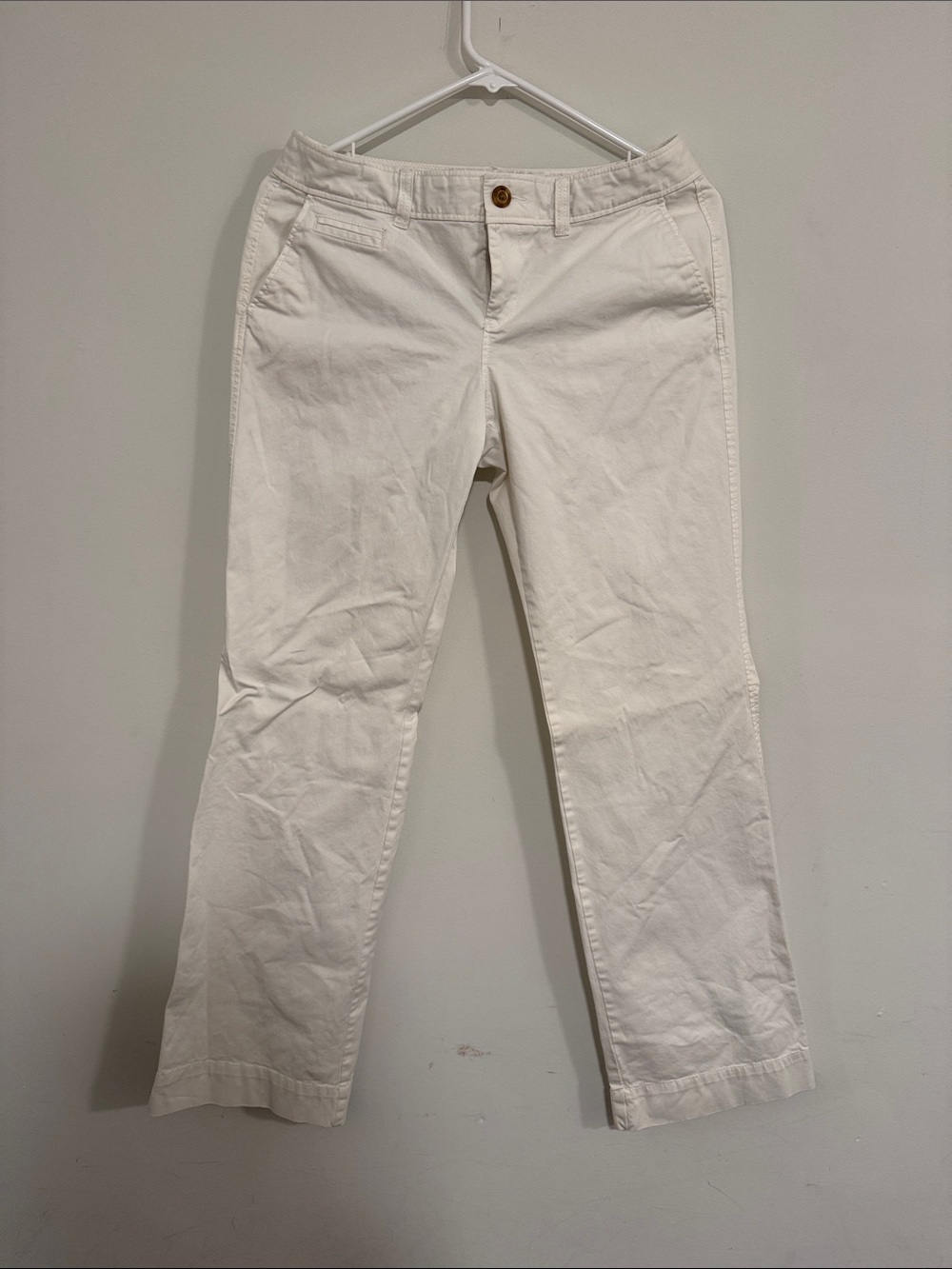 Old Navy White Straight-Leg Women's Jeans